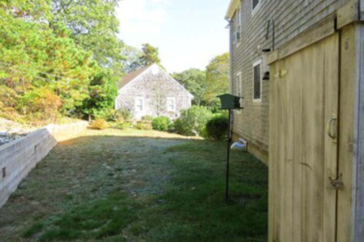 Property Grounds 11 of 15
