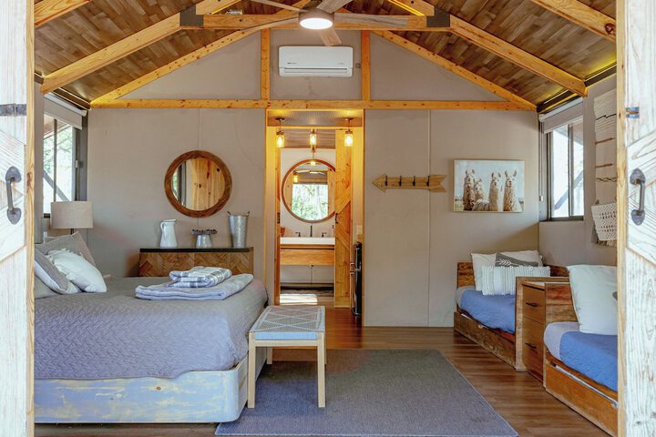 Room 8 of 41