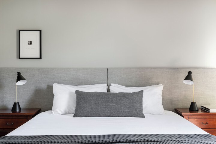 Room 13 of 62