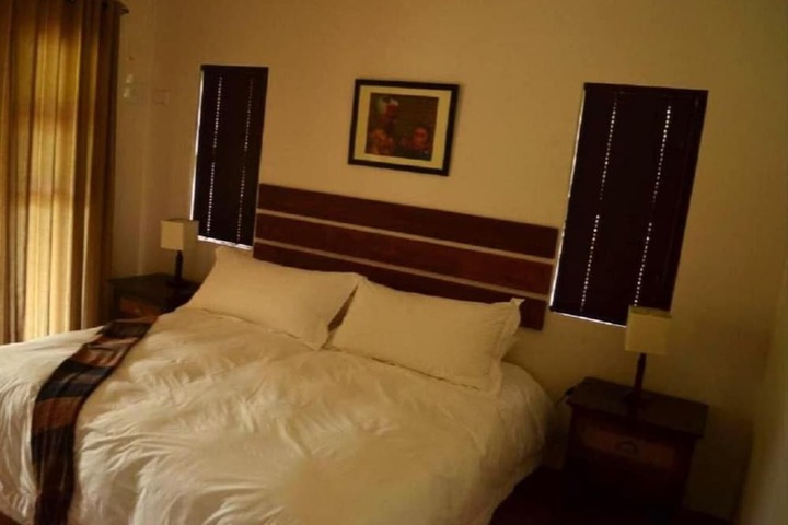 Room 8 of 53