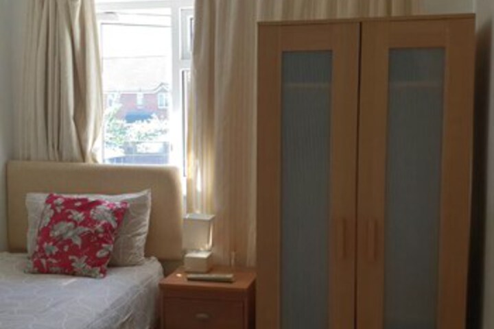 Room 84 of 157