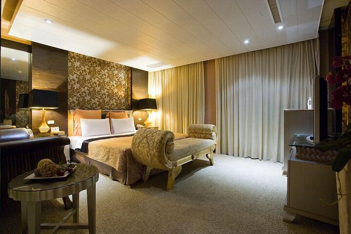 Room 30 of 54