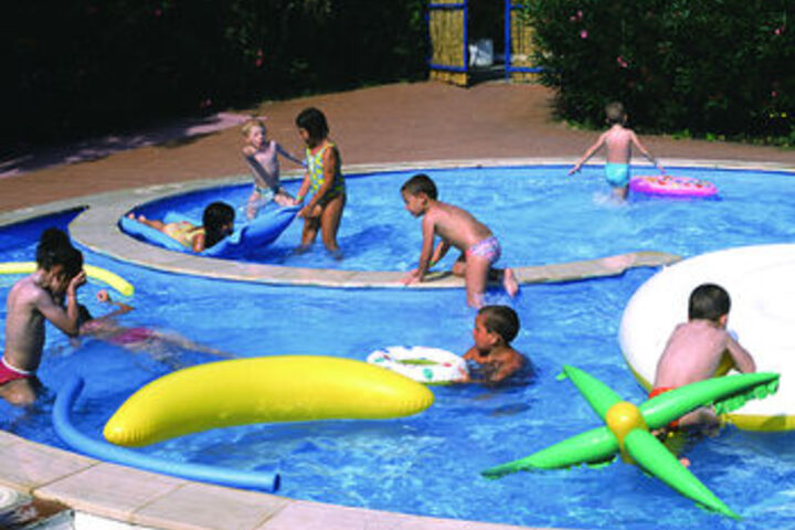 Pool 5 of 18