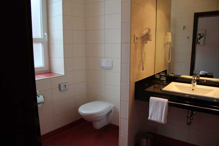 Room 26 of 59
