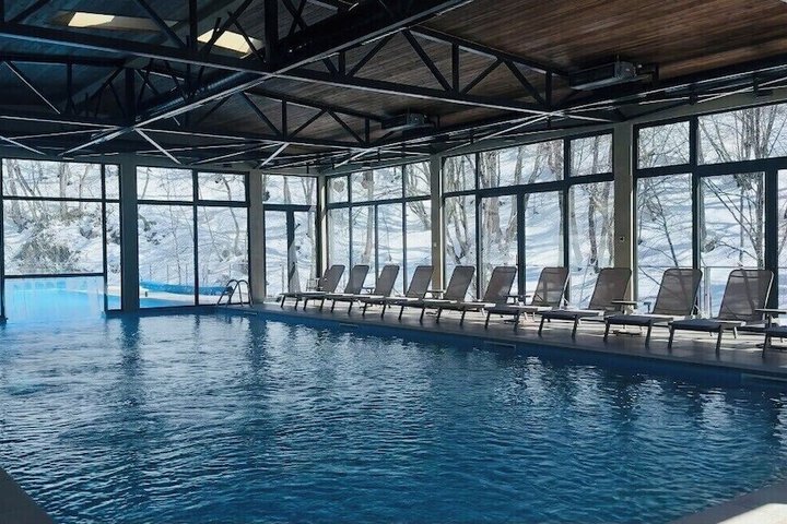 Pool 38 of 88
