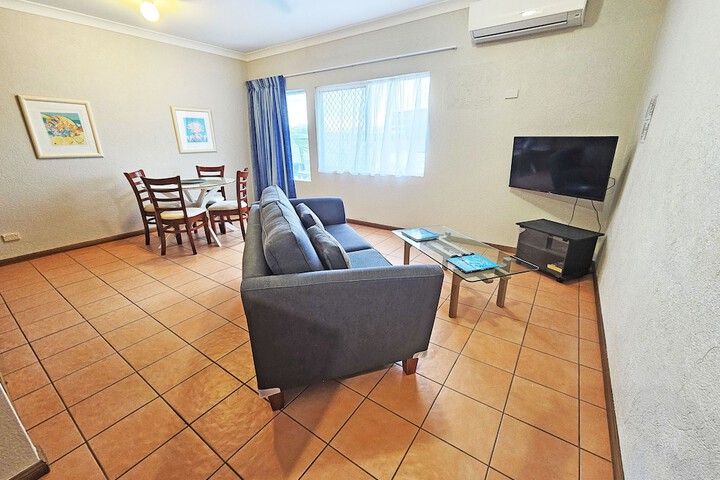 Room 14 of 28