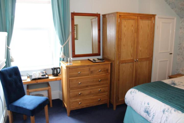 Photo 18
