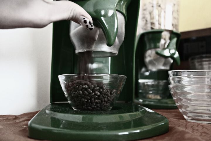 Breakfast/Coffee Service 24 of 42