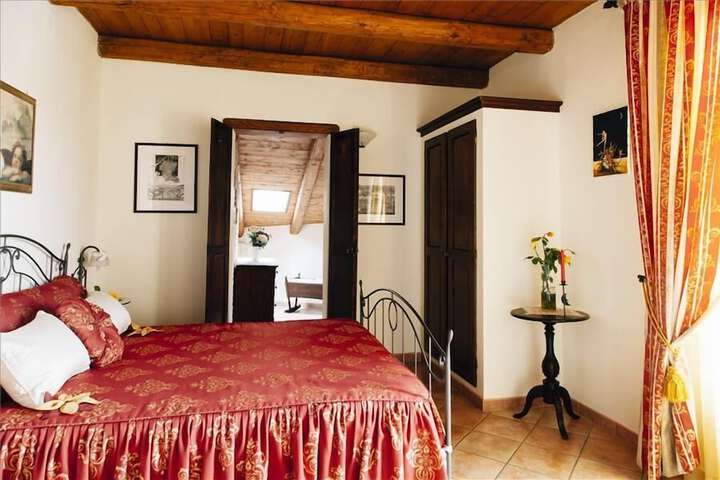 Room 9 of 55