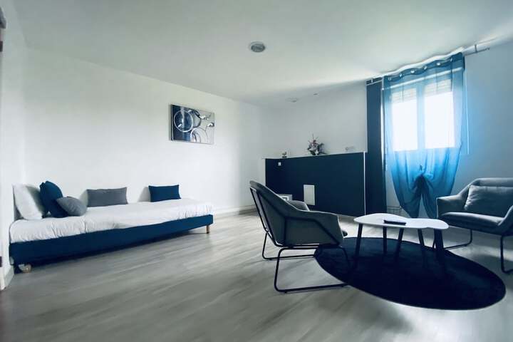 Room 34 of 72