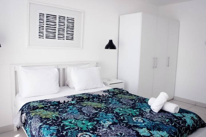 Room 142 of 158