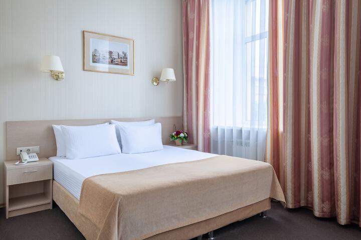 Room 19 of 52