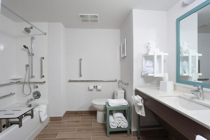 Bathroom shower