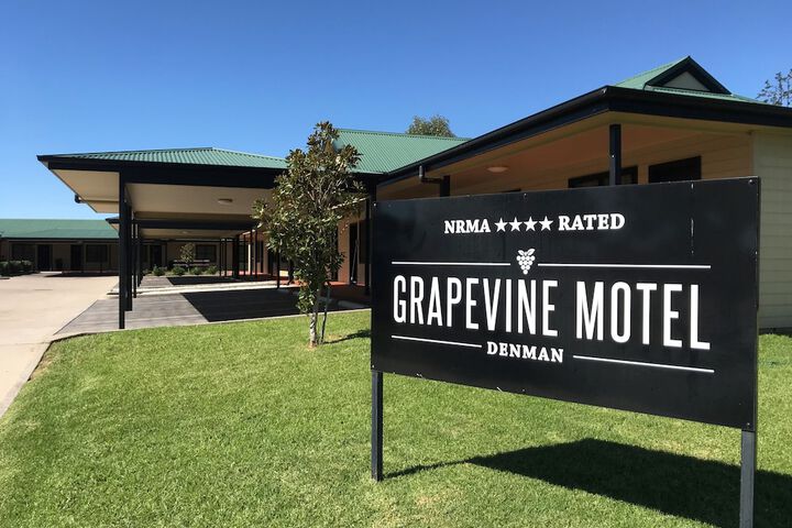 The Grapevine Motel