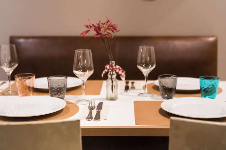 Dining 92 of 105