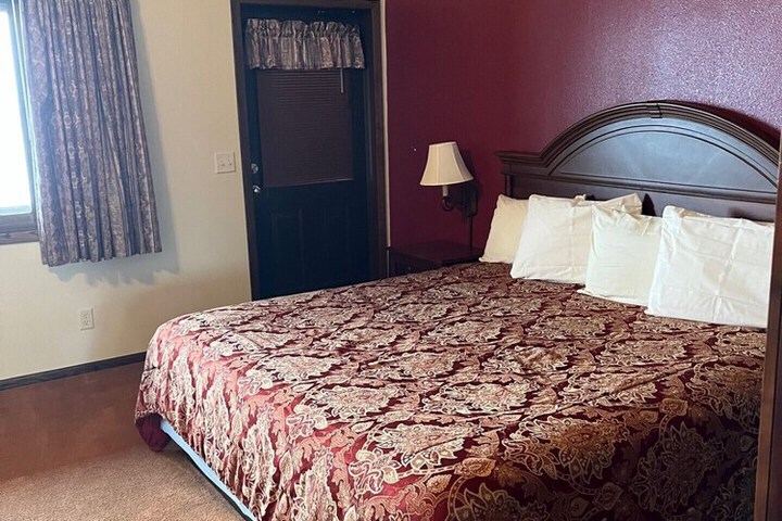 Room 46 of 202