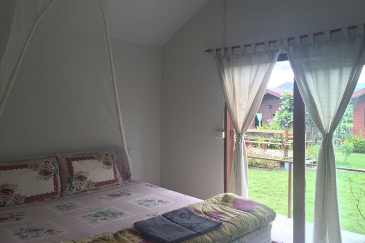 Room 10 of 27