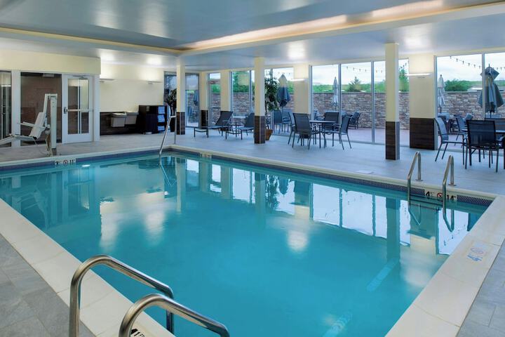 Pool 15 of 27
