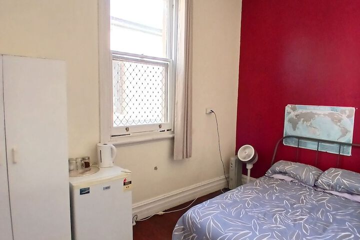 Room 21 of 52