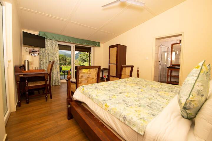 Room 15 of 41