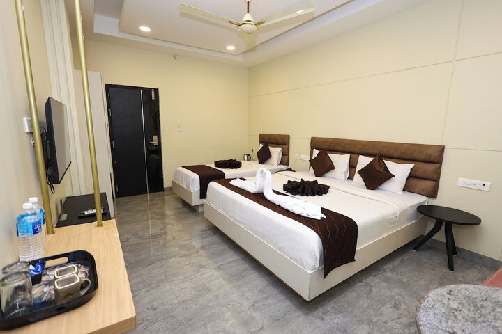 Room 19 of 50