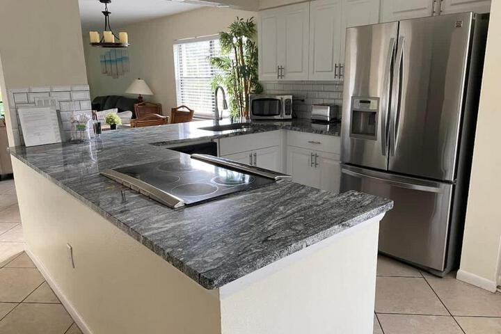 Image of Shorewalk 2 Bedroom 2 Bathroom Near IMG & Bradenton Beach