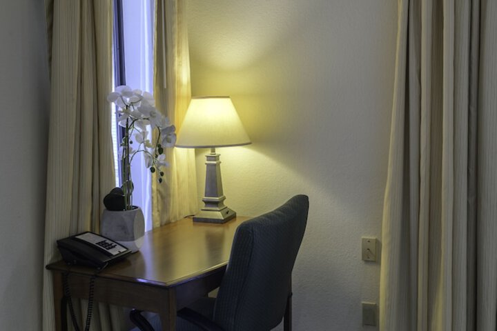 Room 26 of 59