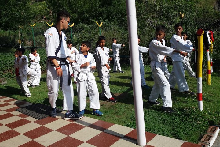 Childrens Activities 44 of 80