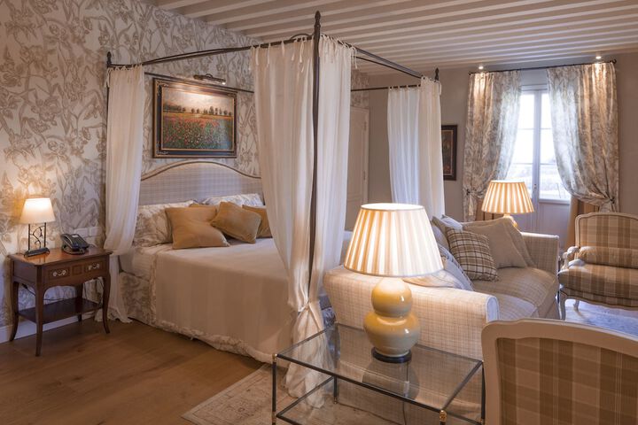 Room 3 of 81