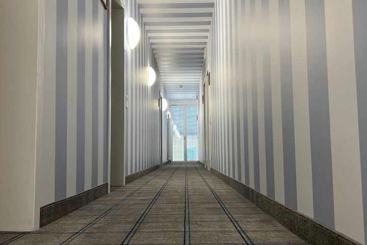 Ballroom/Hall 45 of 57