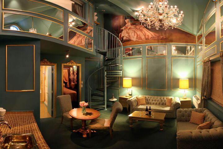 Room 89 of 258