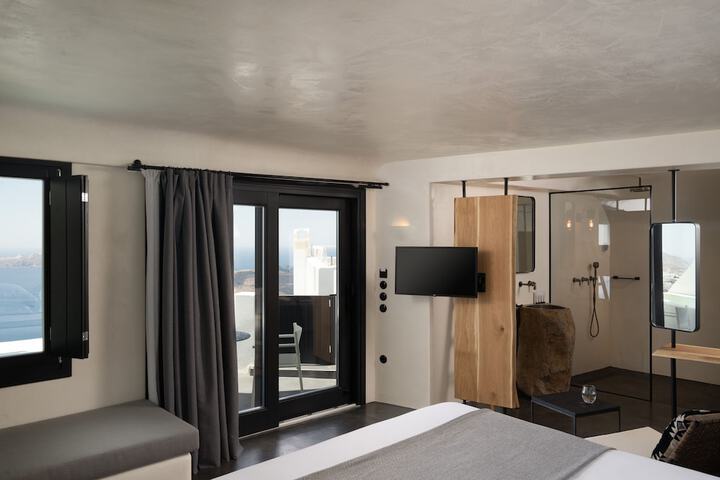 Room 9 of 303