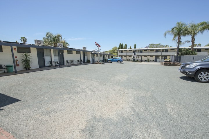 Hotel 64 of 64