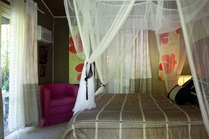 Room 3 of 22