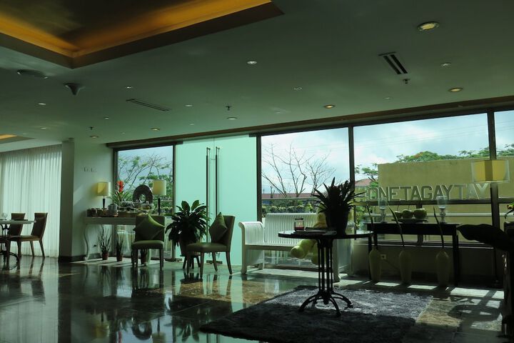 One Tagaytay Place in Tagaytay