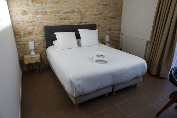 Room 20 of 60