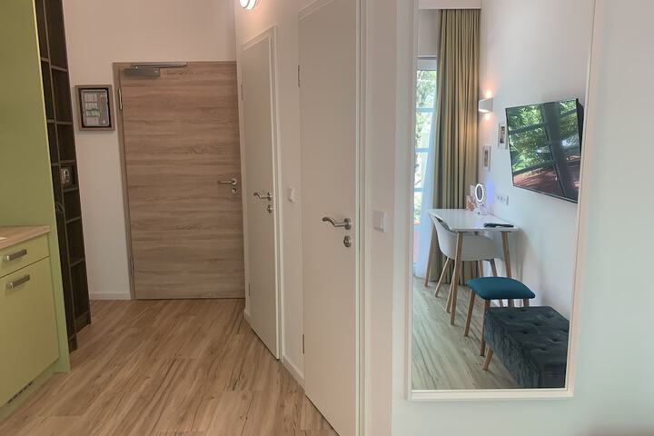 Room 115 of 147