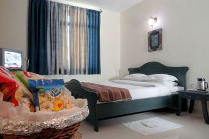 Room 6 of 21