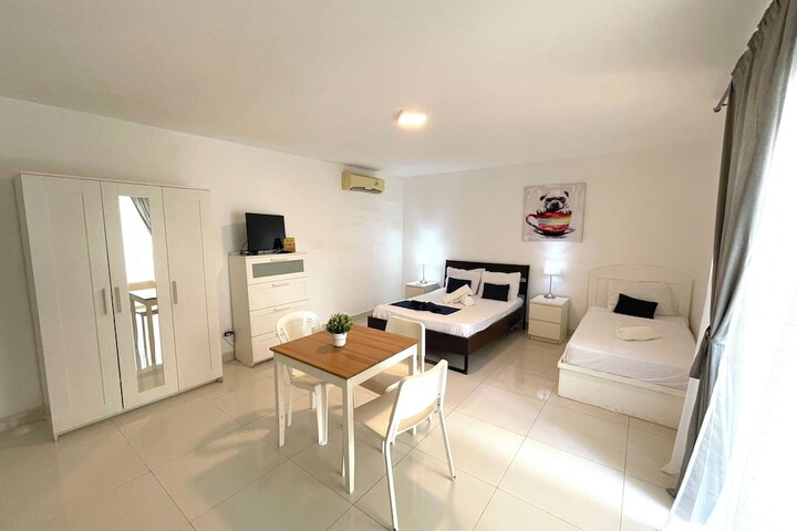 Room 15 of 50