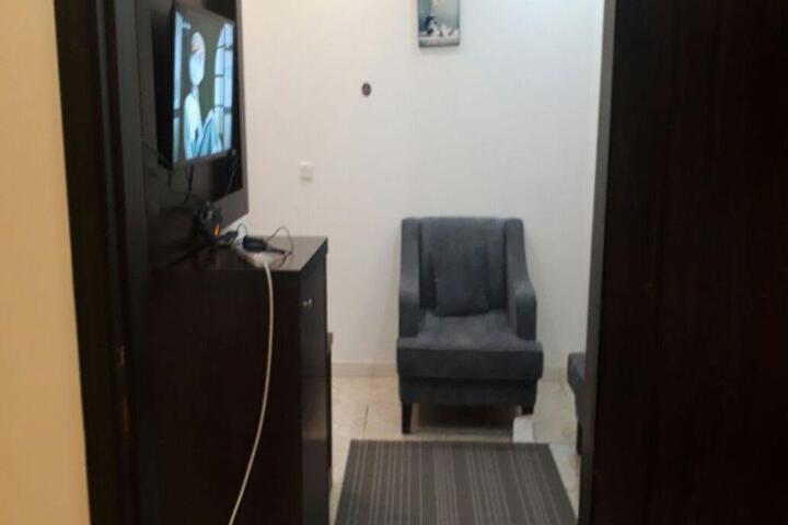 Room 3 of 6