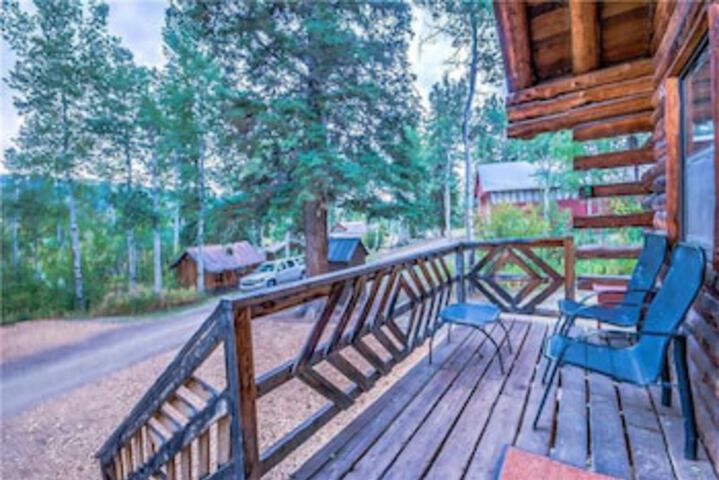 Image of Perry Mansfield Willow Cabin