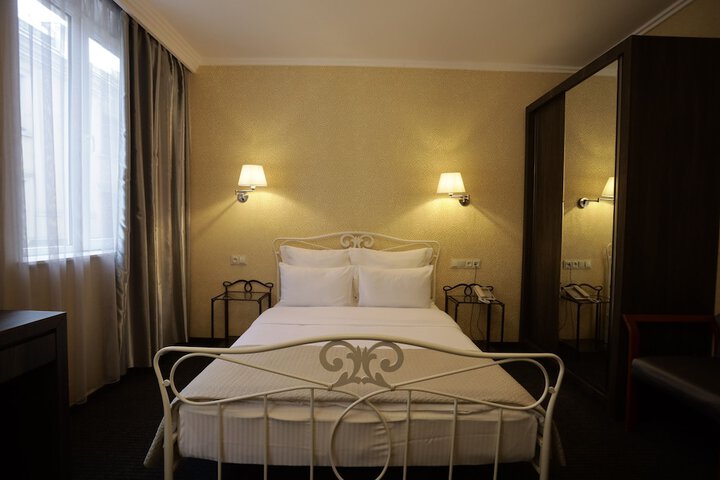 Room 43 of 101