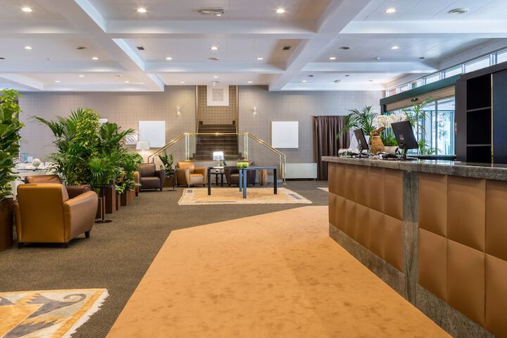 Lobby Entry