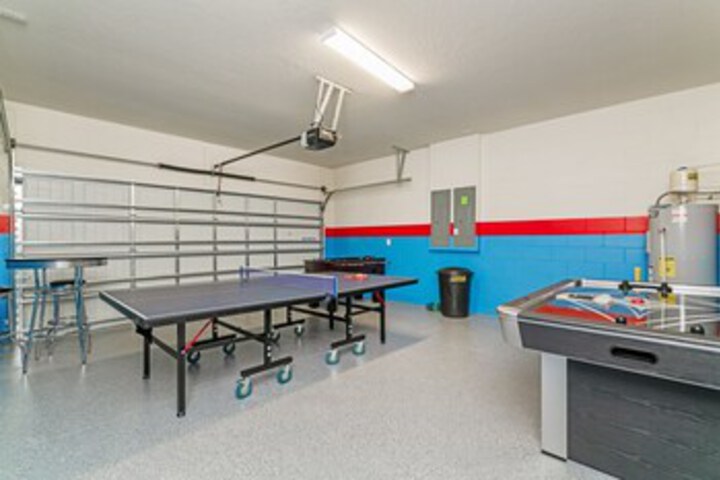 Room 13 of 70