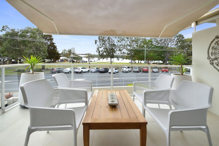 Terrace/Patio 10 of 13