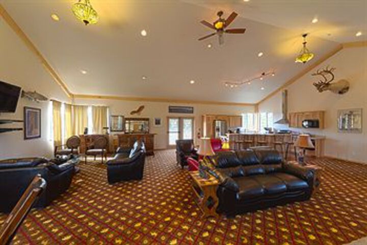 Hotel Interior 17 of 158