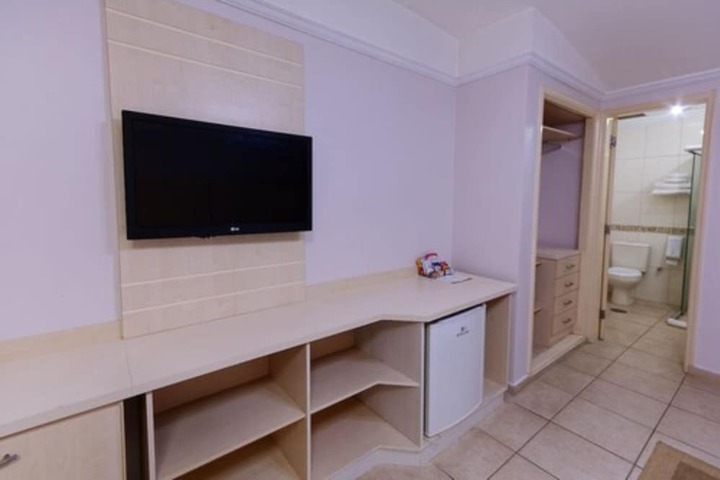 Room 45 of 74