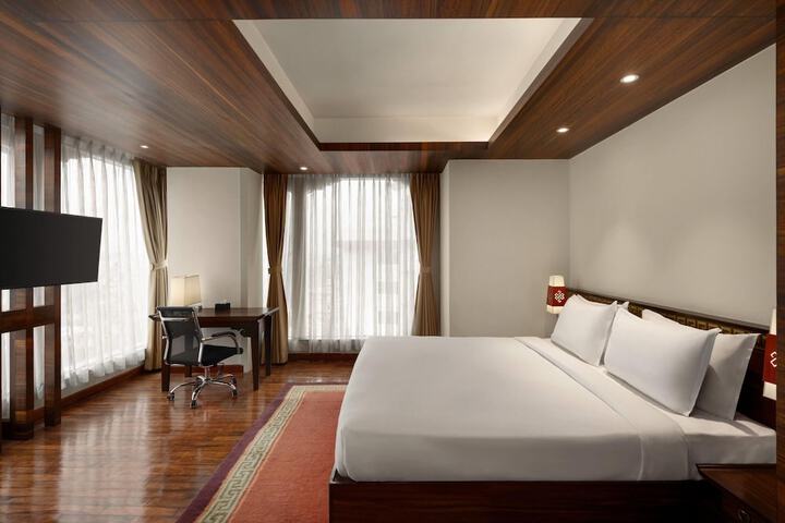 Room 38 of 120