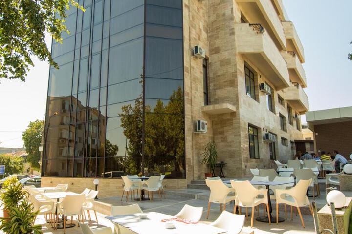 MSR Port Hotel