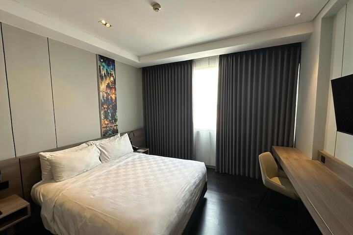 Room 11 of 39